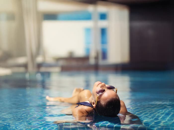Temperature-controlled swimming pool at Ashtech Presidential Towers